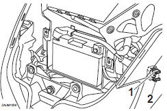 Replacing the fuses