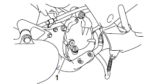 Adjusting the valve clearance