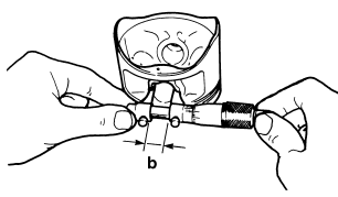 Checking the piston pin