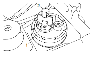 Checking the fuel pressure