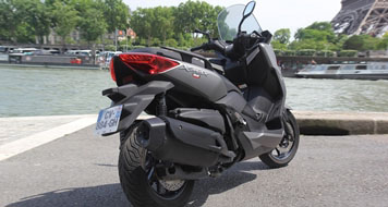 Yamaha XMax YP400RA - Owner's Manual Manuales del Propietario